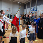 Zdjęcie nr 15 - Przedstawiciele uczniów klas pierwszych składają uroczyste ślubowanie_.jpg