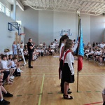 19. Panorama uroczystości na sali gimnastycznej.JPG
