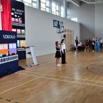 19. Wspólny śpiew uczennic SP11.JPG