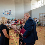 Podziękowania pani dyrektor składane przez przedstawicieli Rady Rodziców .jpg