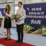 Samorząd uczniowski Szkoły Podstawowej numer 11 składa życzenia z okazji Dnia Edukacji Narodowej.jpg