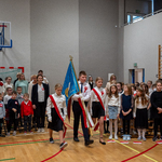 Zdjęcie nr 2 Wprowadzenie sztandaru Szkoły Podstawowej nr 11.jpg