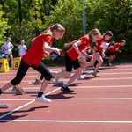 7. dziewczęta wykonujące start w biegu na 60 m.jpg