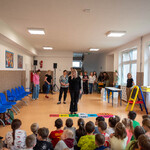 Zdjęcie nr 4. Pani Dyrektor Bożena Jolanta Chodyniecka wita gości_.jpg