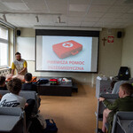 Zdjęcie nr 54. Pan Kamil Rutkowski przedstawia zasady udzielania pierwszej pomocy.jpg