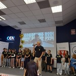 9. Występ rapera p. Michała Ciruka wraz z uczniami SP 9 podczas inauguracji..jpg