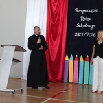 Zdjęcie nr 14 - Ks. Rafał Kosikowski_ proboszcz Parafii pw. Świętej Rodziny_ przemawia do zgromadzonych.jpg