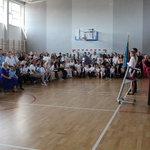 Zdjęcie nr 16 - Społeczność szkolna wsłucha przemówienia ks. Rafała Kosikowskiego_.jpg